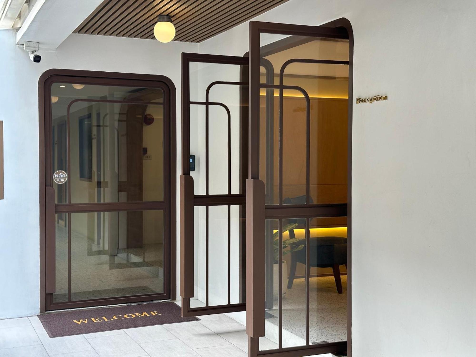 Parcel Hotel バンコク都 エクステリア 写真